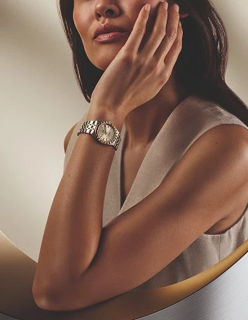6. Women's watches 354 x 456 6.-M79470-0002-hover